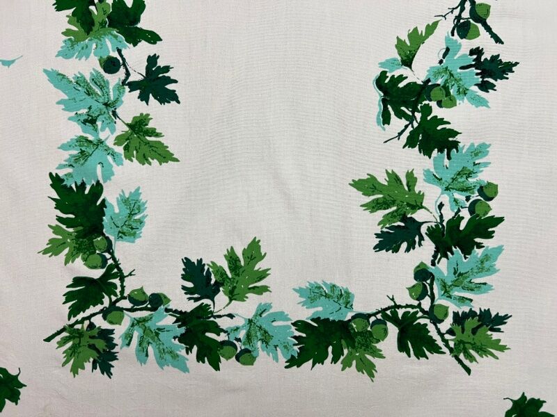 1950's Green Leaves & Acorn Print Tablecloth