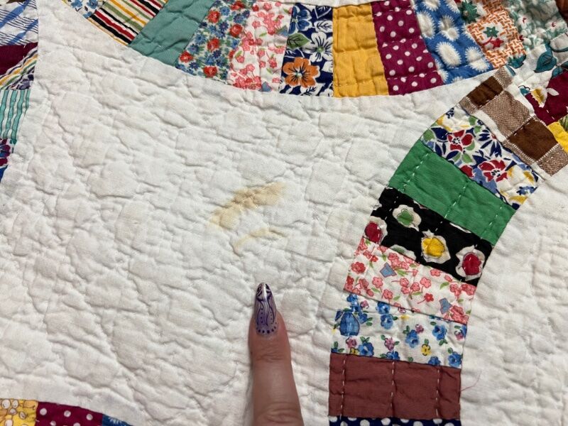 Handmade 1940's Double Wedding Ring Quilt